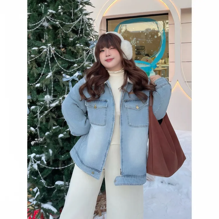 花契“糯糯芋圆”大码女装冬季简约200斤胖mm水洗牛仔外套30002-C