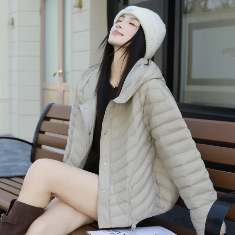 秋冬连帽羽绒服8895#宽松百搭纯色时尚保暖短款大码