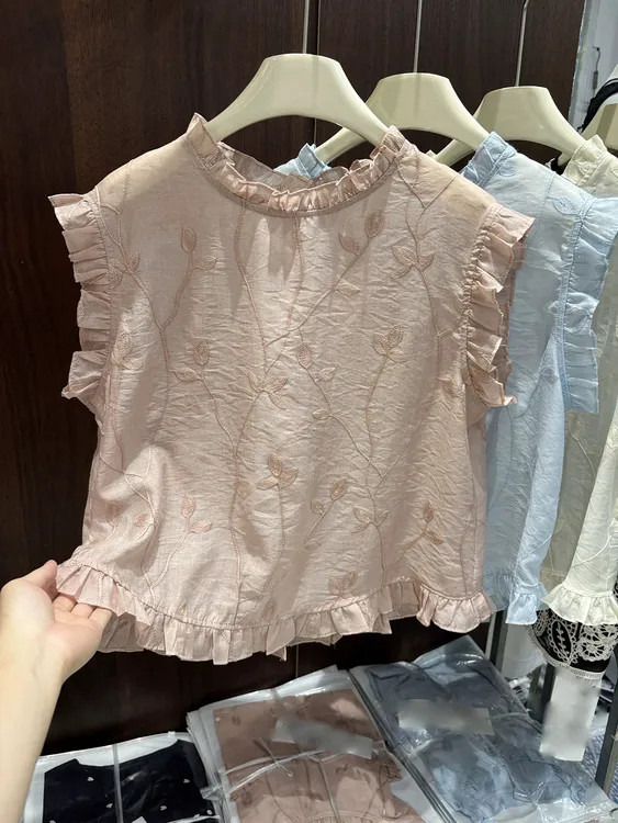 2025夏季新款百搭刺绣无袖衬衫女小个子宽松显瘦减龄娃娃衫上衣潮