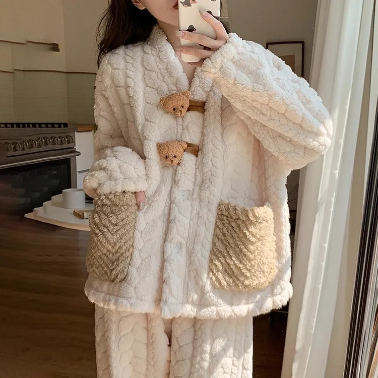 春秋冬睡衣女士加绒加厚珊瑚绒2025新款保暖法兰绒大码家居服套装