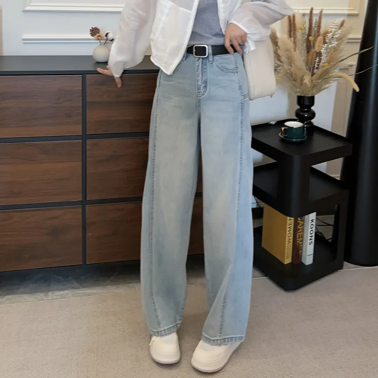 DHR COLLECTTIONS豆豆2 夏季直筒弯刀水洗牛仔裤女-D38050-1
