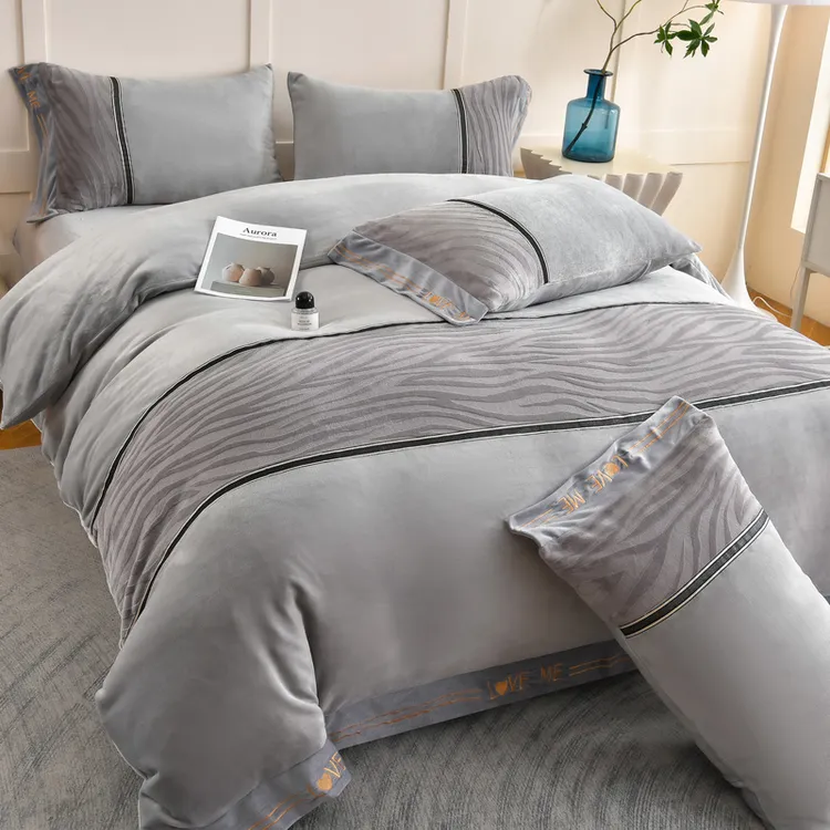 秋冬加厚8-9斤双面绒牛奶绒四件套纯色婴儿绒防静电床上用品被套4