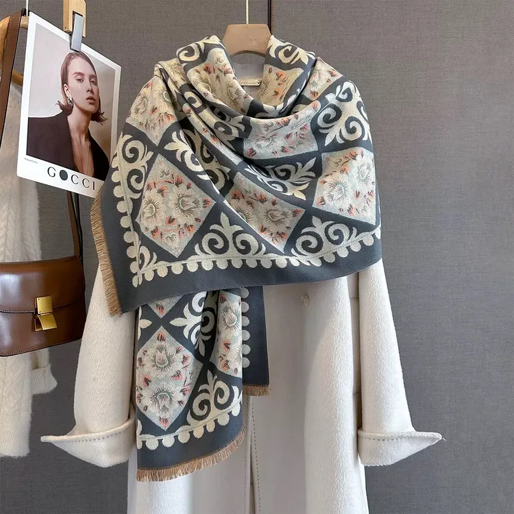 【全国包邮】民族风围巾 披肩 百搭 双面 长款 加厚 保暖 秋冬季