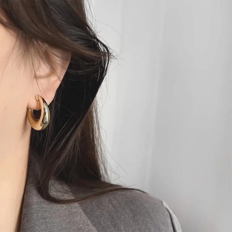 铜合金耳饰 耳夹蚊香盘秋冬必入月牙小耳圈灵动自然高级百搭
