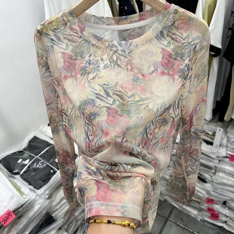 设计感植物印花宽松轻薄款长袖T恤女2024夏装新款防晒衣罩衫上衣