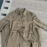 皱 需熨烫重工刺绣花卉法式长袖衬衫领修身气质显瘦长裙25092546
