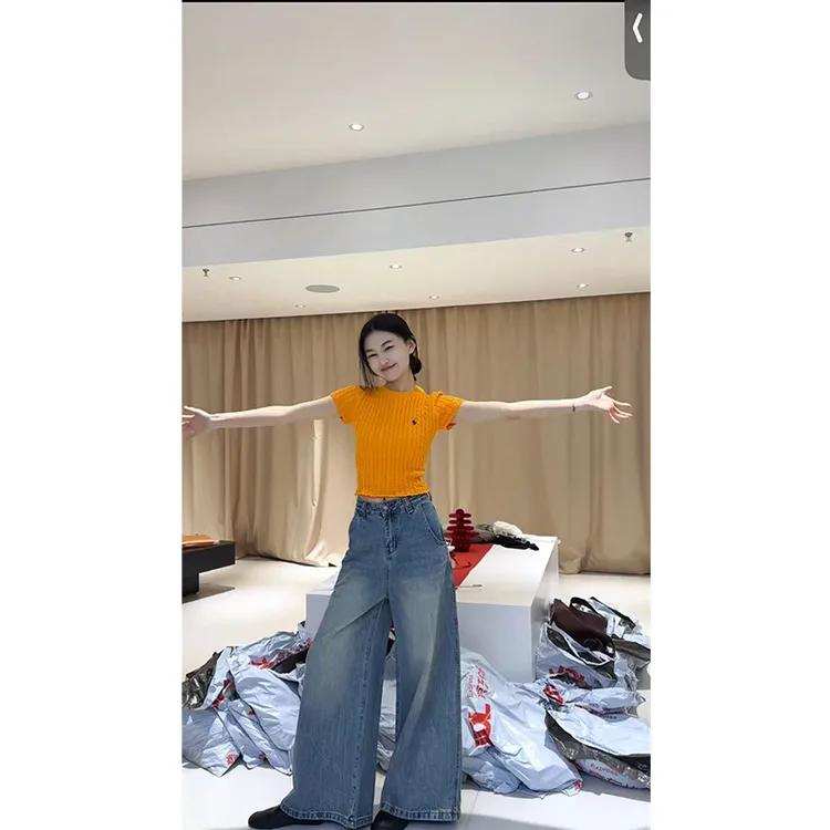 2025夏季新款时尚韩系洋气减龄收腰显瘦短袖针织衫高腰百搭牛仔裤