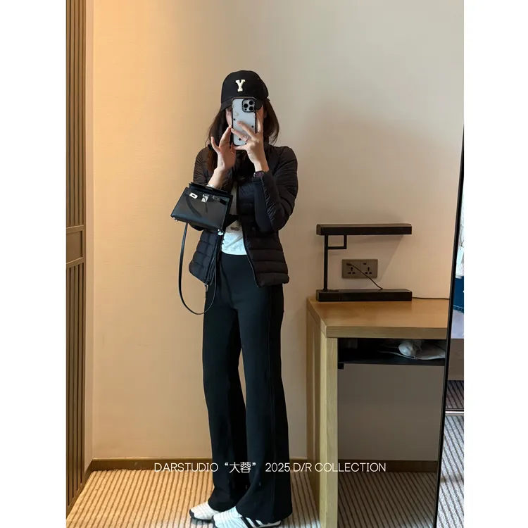 DAR STUDIO 深圳货  复合工艺的面料超细发热绒高弹喇叭瑜伽裤