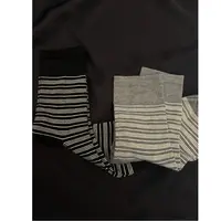 syna希娜 舒适感百搭灰条纹中筒袜-黑条+灰条