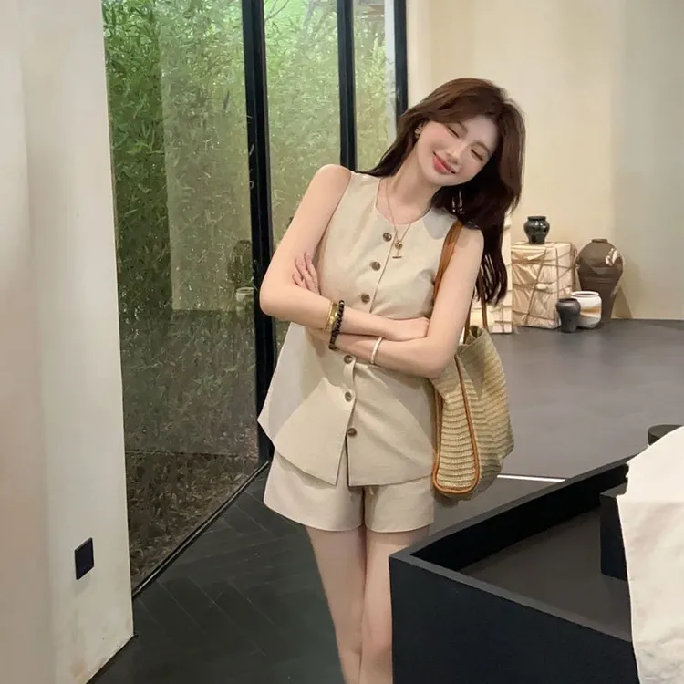 洋气衣服女装短裤夏季两件套时尚无袖套装气质背心新款休闲一整套