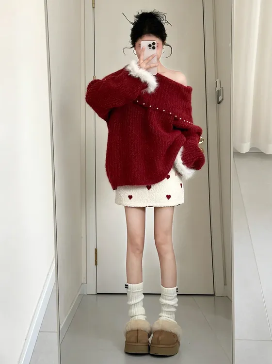 韩系氛围感穿搭一整套女秋冬红色一字肩毛衣显瘦半身裙短裙两件套