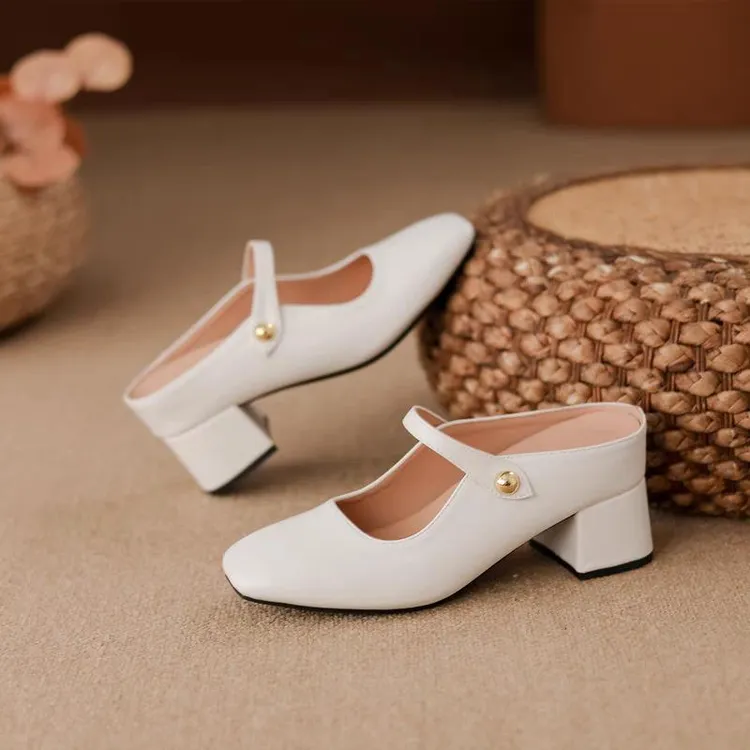 纯色英伦风包头凉鞋包头磨砂皮时装凉鞋单鞋白色复古法式百搭秋季