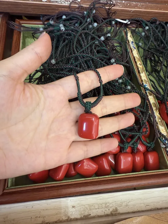 面包型天然朱砂时尚百搭简约设计吊坠