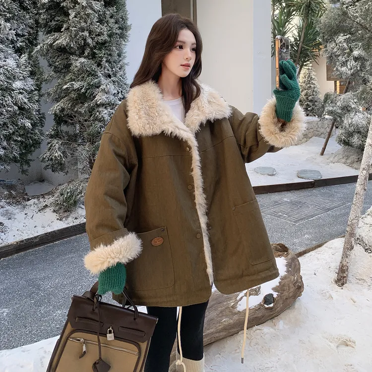 羊羔毛翻领洋气派克棉服女2025冬季新款减龄时尚加厚保暖棉衣外套