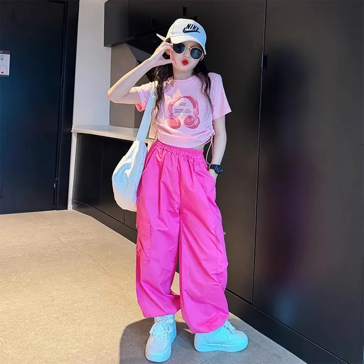 多巴胺穿搭女童工装裤2025新款儿童女孩大童夏季潮酷爵士舞两件套