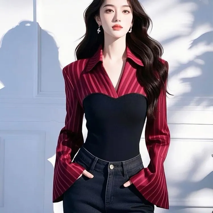 春季新款酒红色条纹拼接衬衫独特漂亮喇叭袖职业法式假两件衬衣女