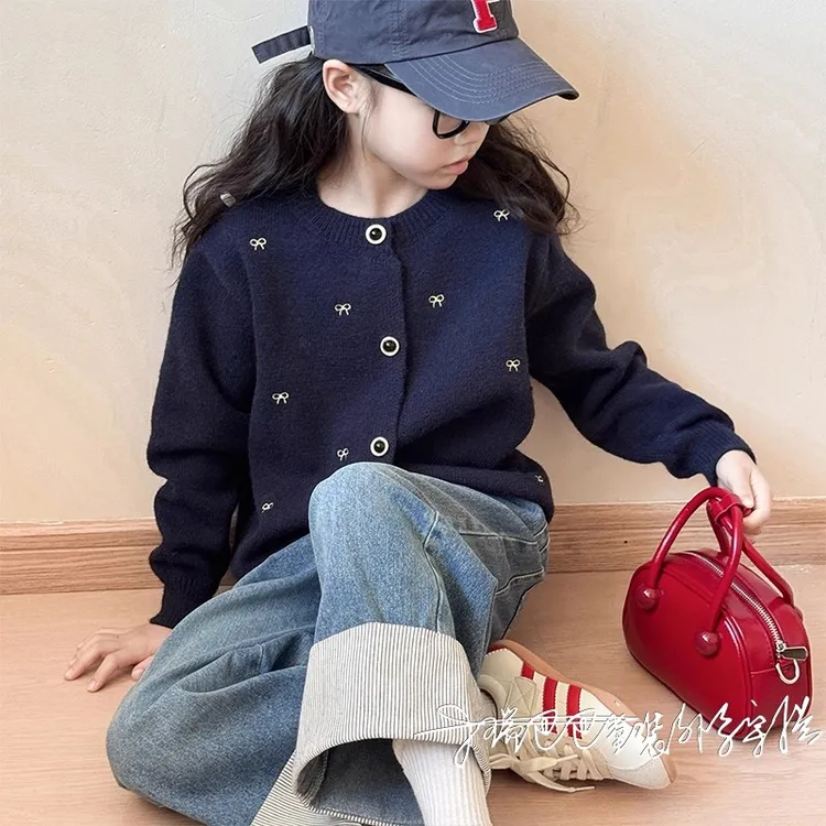 韩版女童针织开衫2025新款小女孩秋季超好看洋气毛衣儿童时髦上衣