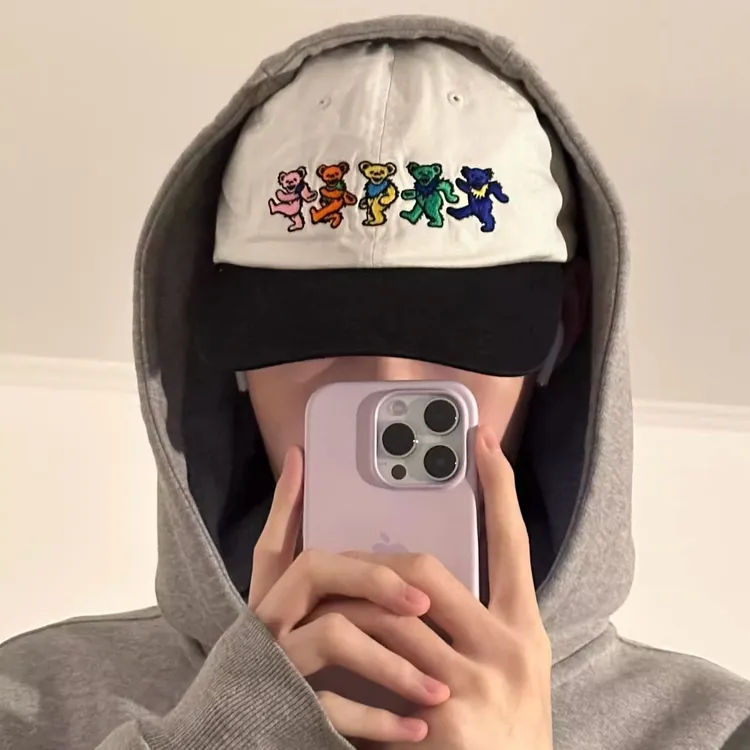 韩版小众重工刺绣跳舞小熊软顶棒球帽女加深显脸小嘻哈鸭舌帽男潮