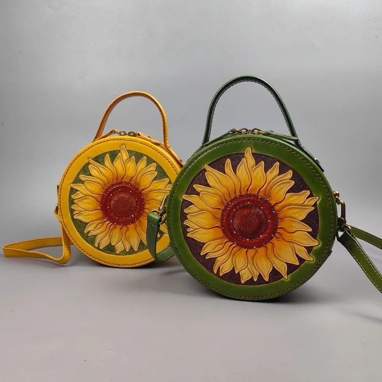 牛皮向日葵圆形手工女生单肩斜挎包百搭时尚潮流真皮小圆包