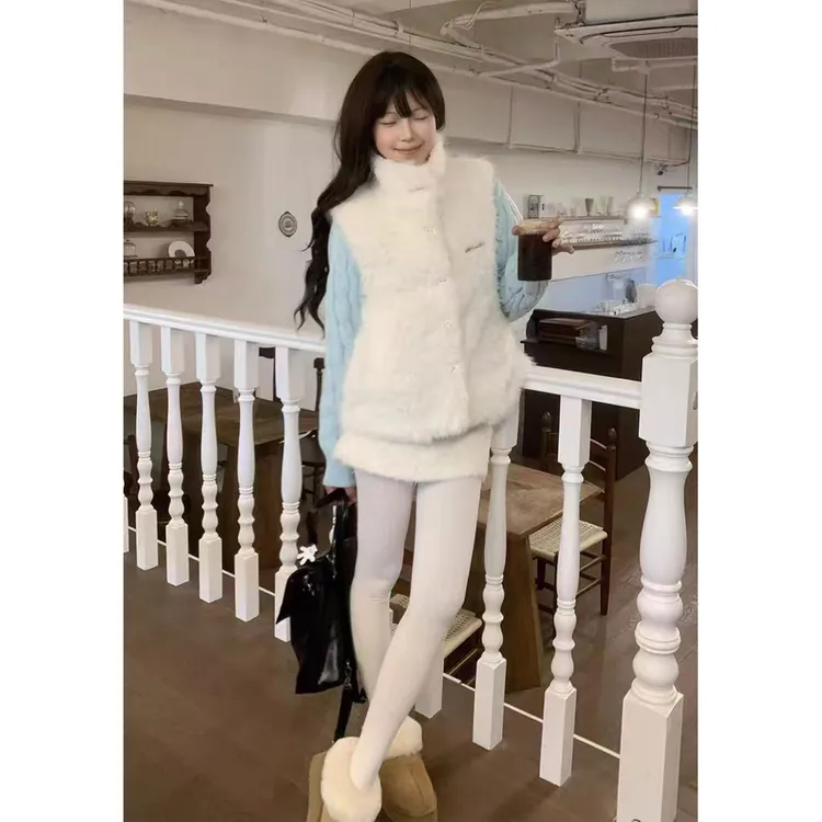 H2AN1 STUDIO白色韩系羊羔毛马甲女高级感百搭毛绒背心外套秋冬季