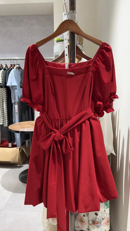 紫秘512高腰夏季显瘦宽松腰方领连衣裙露肩女装韩版法式