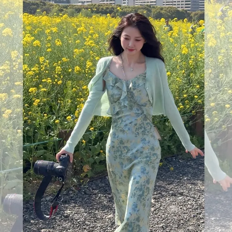 【新品福利】茶歇法式小飞袖碎花连衣裙女2025春季新款海边度假无袖