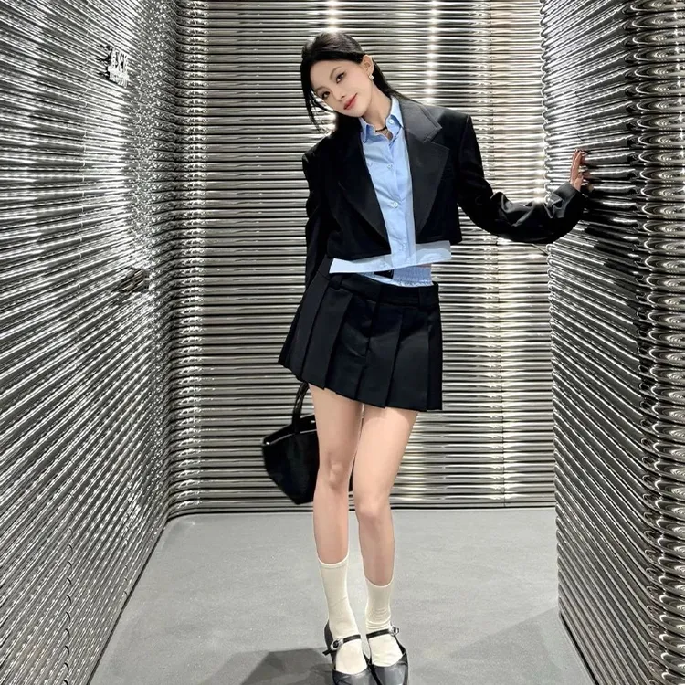 美式学院风套装裙女早秋季韩系时尚甜辣制服小西装衬衫短裙三件套