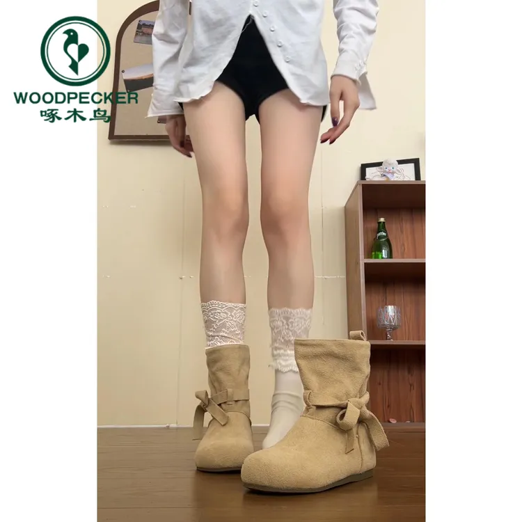 啄木鸟小个子内增高短筒瘦瘦靴女2025新款秋季牛仔短靴烟筒时装靴