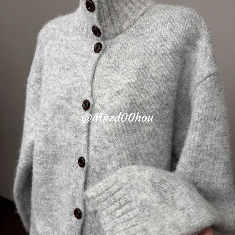 秋冬新款单排扣针织冬季毛衣外套甜美温柔风半高领减龄上衣开衫