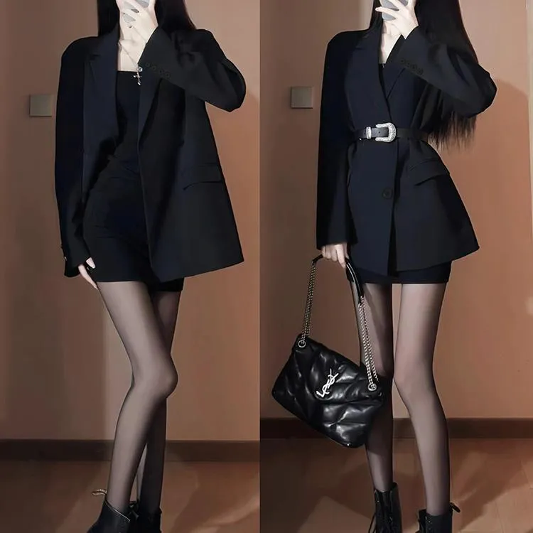 黑色小西装外套女2025春秋新款韩系小个子高级感正肩收腰休闲西服