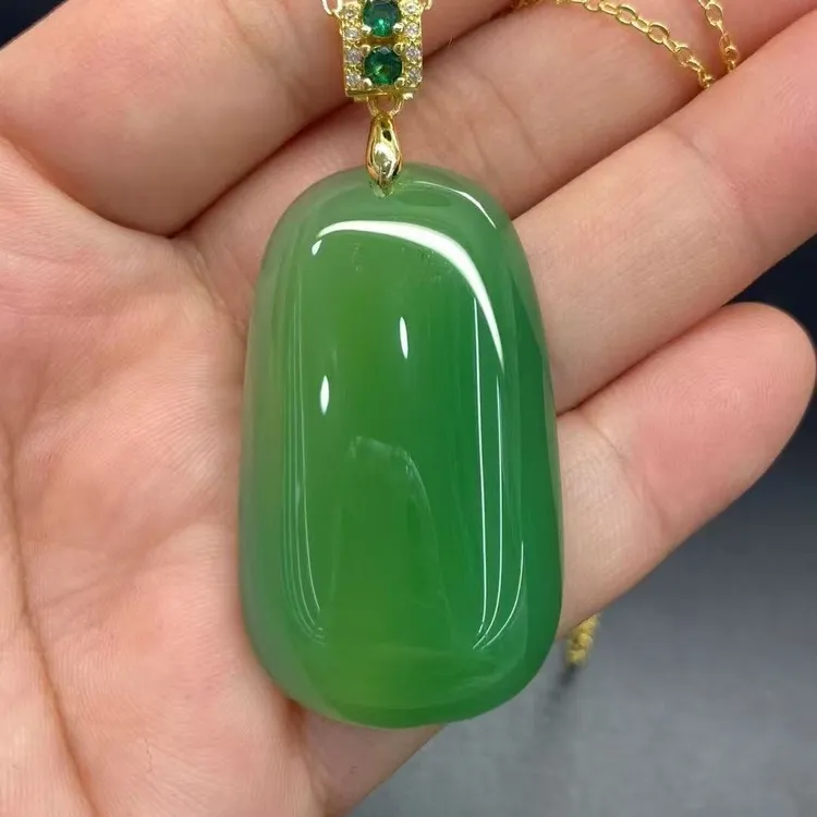 真玉石平安无事牌玉髓挂件玉石吊坠时尚玉石项链玉吊坠玉牌子女款