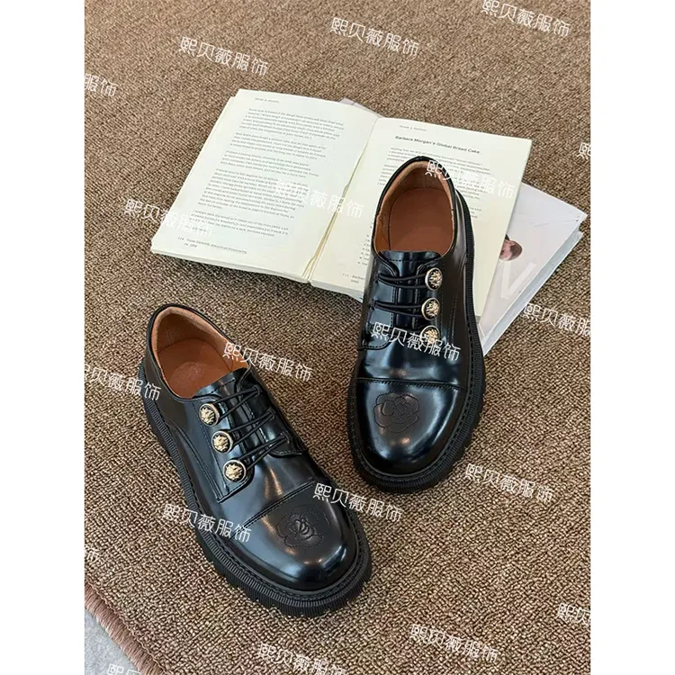 熙贝薇2 赫本风复古厚底乐福鞋刺绣花朵百搭圆头单鞋 G5205