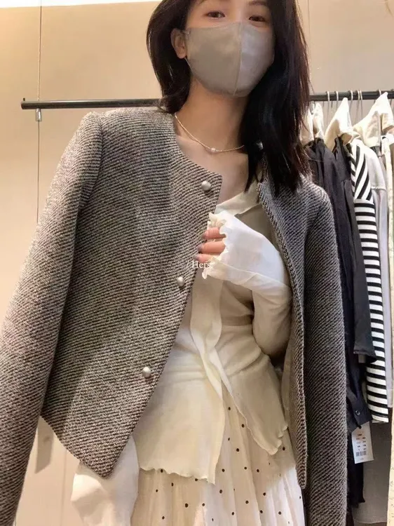 韩系气质圆领小香风外套-9955