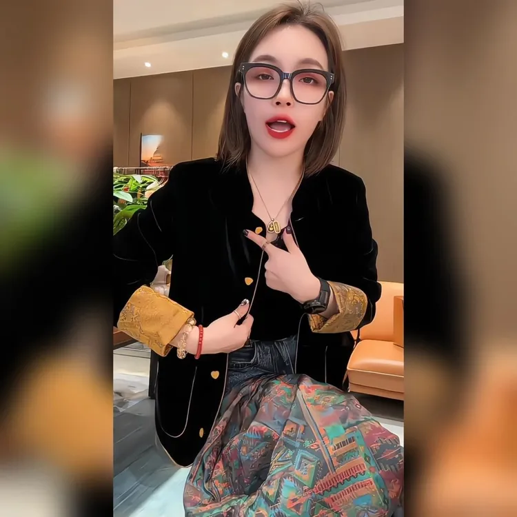 双面穿新中式国风盘扣丝绒提花内衬撞色短外套女2025秋季唐装上衣