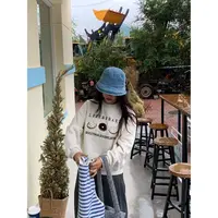 韩代. 夹心饼干 刺绣卫衣L25092647