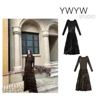 【YWYW25F/W】纯色百搭修身绒感长袖针织打底松糕连衣裙5889