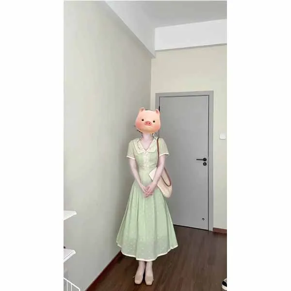 法式麦檬绿色蕾丝拼接镂空提花波点连衣裙女气质收腰显瘦别致长裙