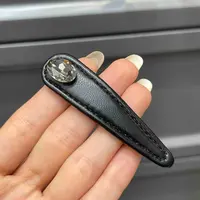 【小魏总珠宝】皮质镶嵌侧夹-7cm（一个）