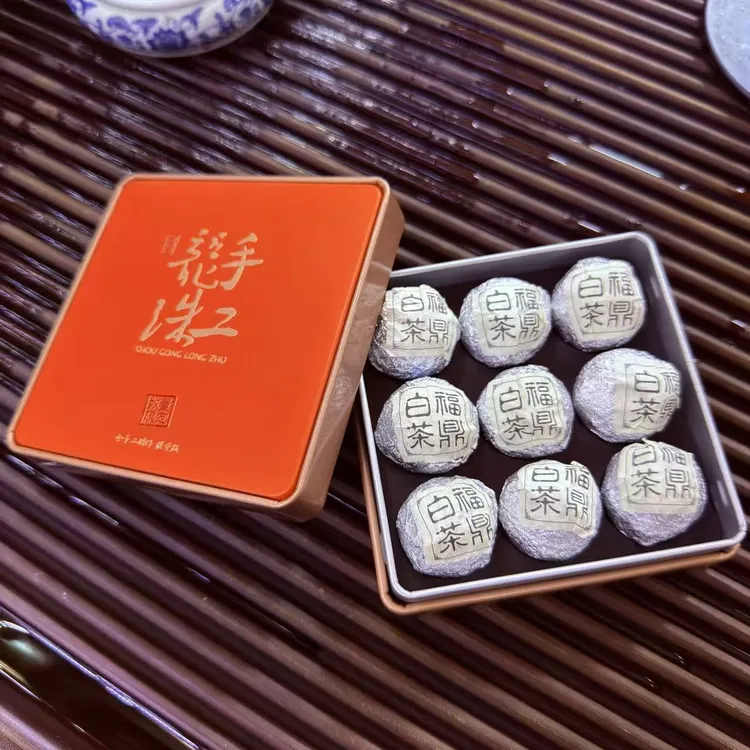 福鼎老白茶贡眉白龙珠茶香浓郁