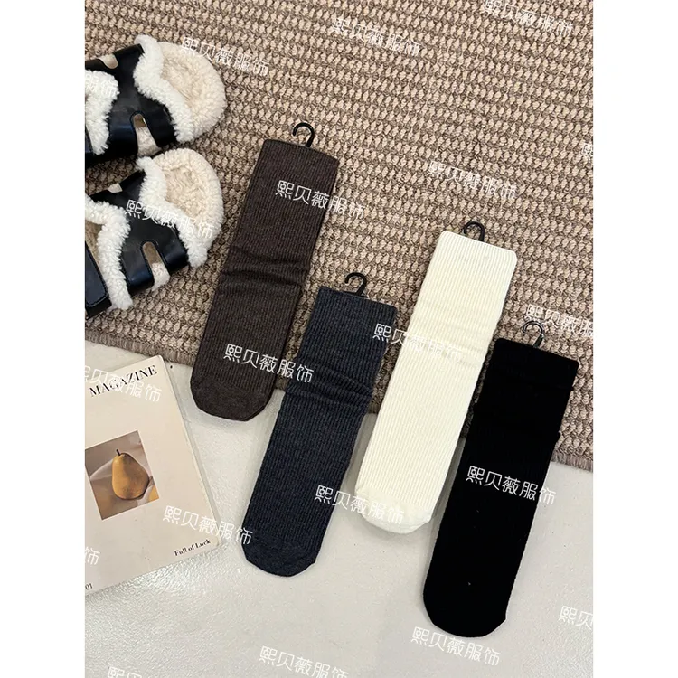 熙贝薇6 超细绵羊毛定制包纱简约纯色外穿百搭堆堆袜 G5686