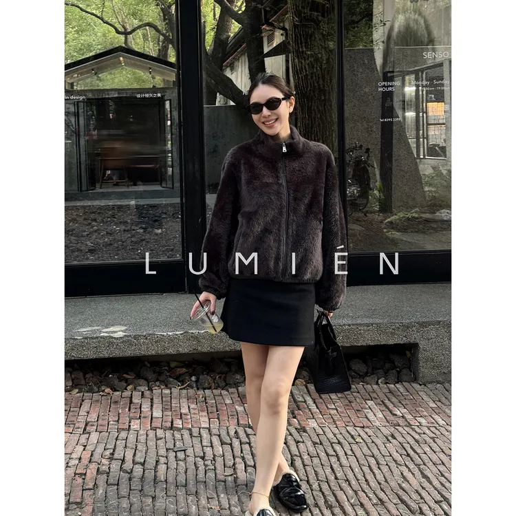 【LUMIEN 新品】秋冬新款松弛感羊毛皮毛一体百搭皮草大衣LX5KWW289
