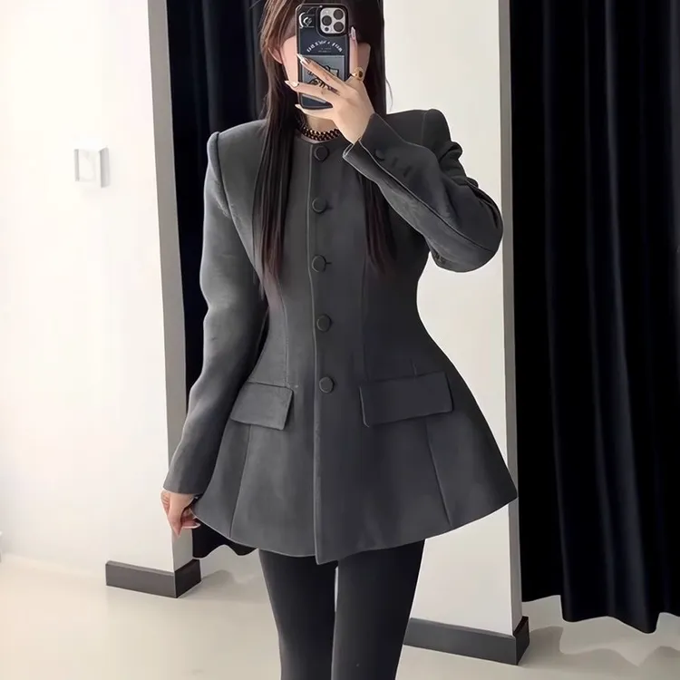 法式小香风西装外套女2025秋冬装高级厚黑穿搭V领沙漏腰呢子大衣