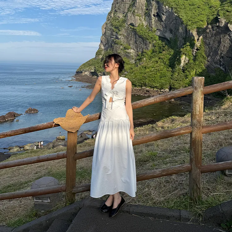 Seyora【月下白茶】法式波浪花边蝴蝶结假两件背心连衣裙L35069SY52