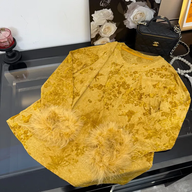 复古国风打底衫内搭秋冬新款植绒复古上衣碎花圆领鸵鸟毛毛可拆卸