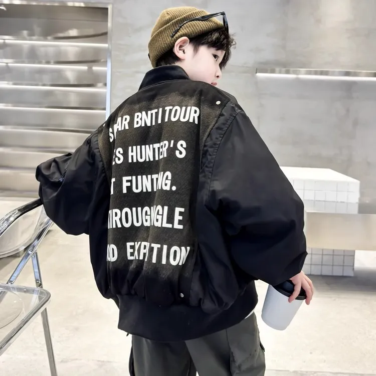 男童外套春秋款2025新款儿童装秋季冲锋衣中大童男孩秋装夹克上衣