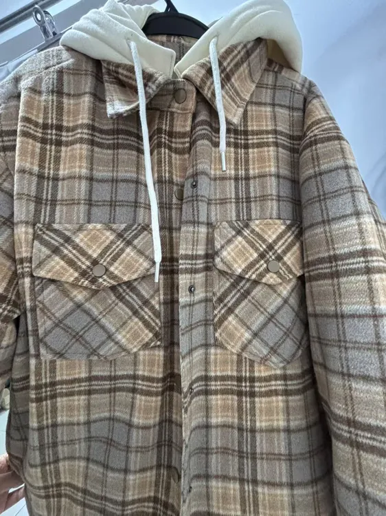 加厚通勤冬季连帽厚款宽松型直下摆格子外套-CCW04DD