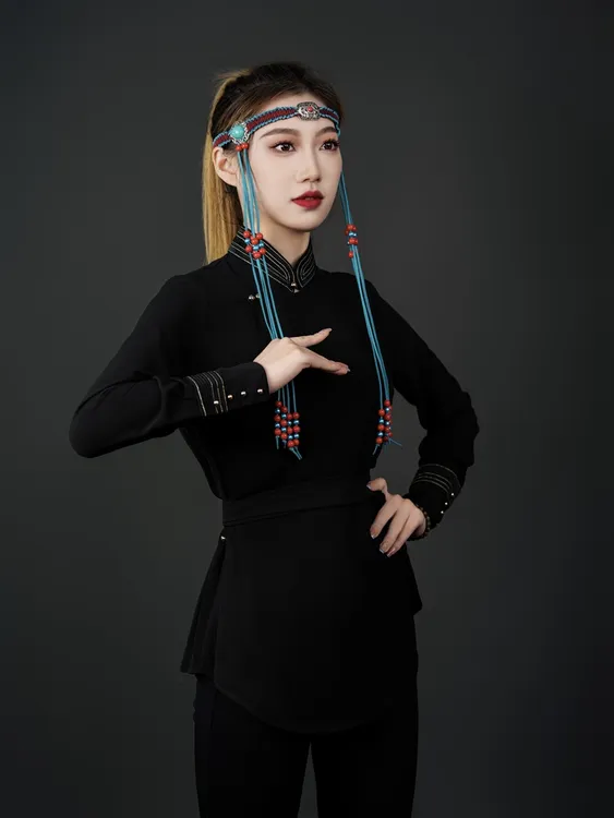 【多妮娅】蒙古服饰新款长袖女装打底高工艺气质百搭显瘦款