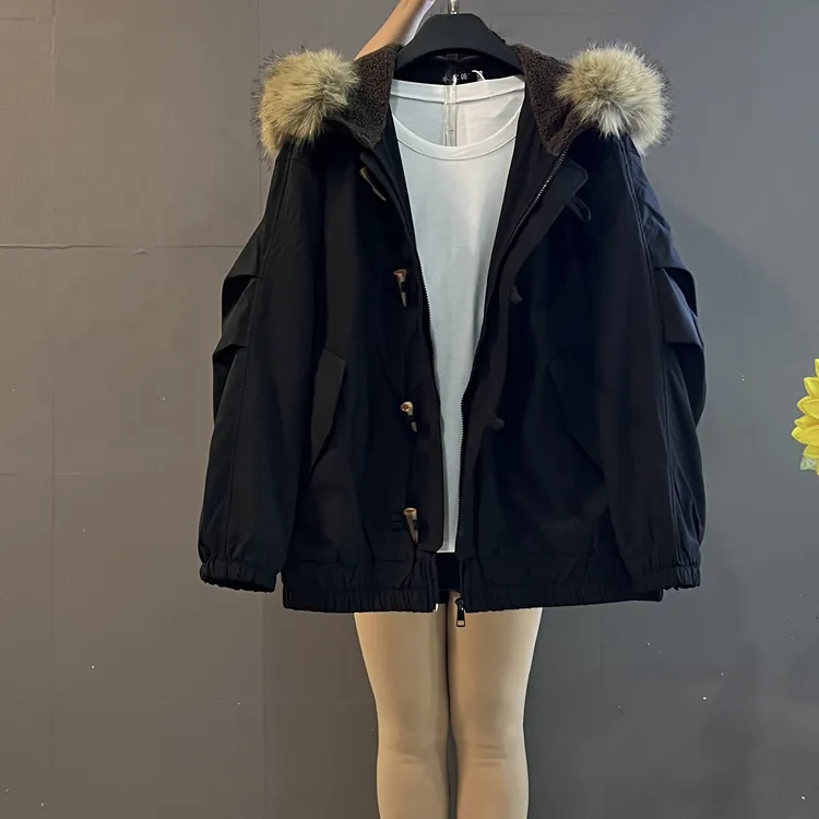 秋冬新款韩版牛角扣连帽大毛领加棉加厚宽松派克服外套