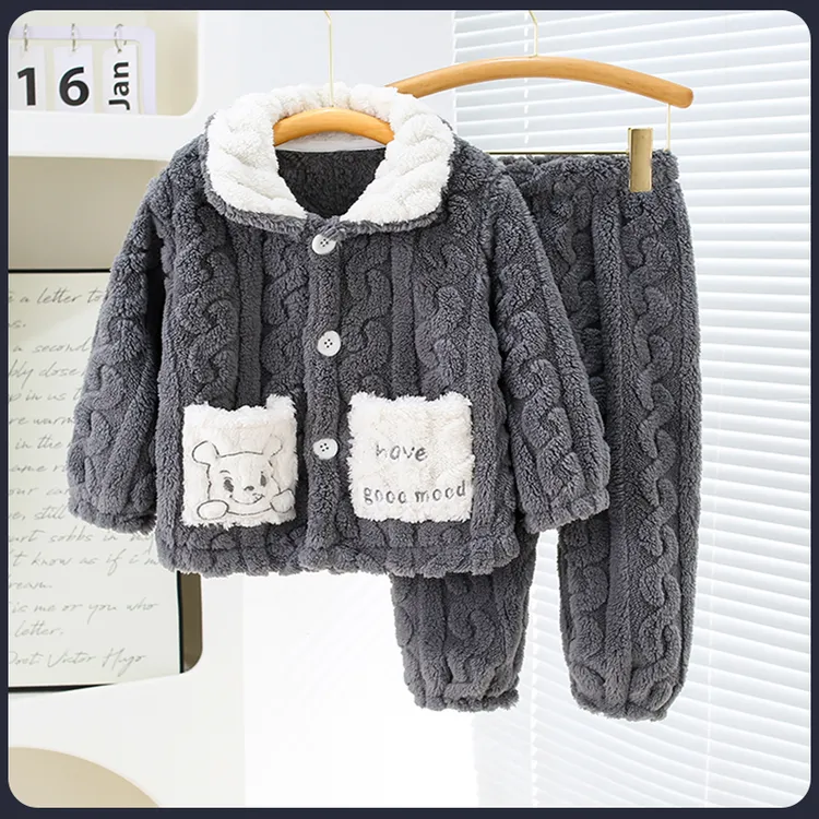 儿童款睡衣套装秋冬季珊瑚绒保暖男童男孩法兰绒小宝宝开衫家居服