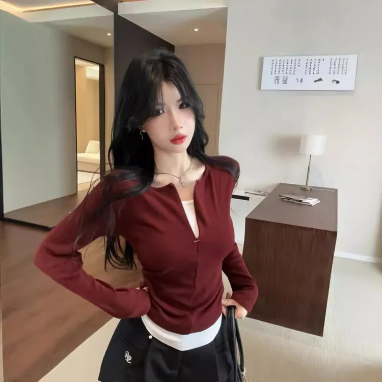 安可拉红色假两件长袖t恤女秋冬美式辣妹v领上衣高级感打底衫内搭
